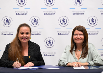 Firma de convenios con los ministerios permitirá avanzar en metas presidenciales