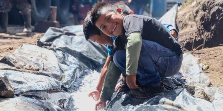 Inauguración de pozo mecánico en caserío Vista Hermosa, Los Encuentros, Sololá
