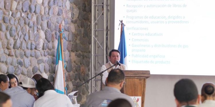 Impulsan el desarrollo económico, protección social y el bienestar de la población jalapaneca