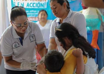 Jornada de vacunación contra el sarampión y la polio en Izabal