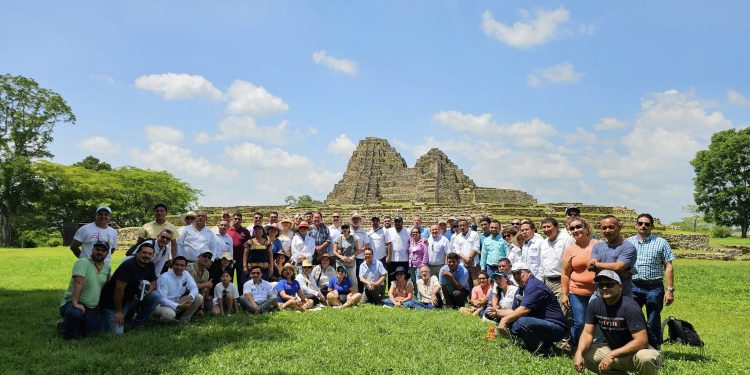 Fortalecimiento de los servicios turísticos entre Guatemala y México