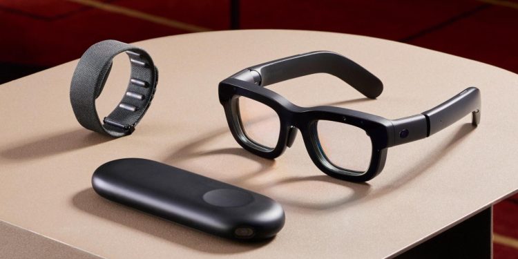 Meta presenta su primer prototipo de gafas inteligentes de realidad aumentada. / Foto: EFE, Meta.