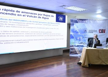 Estudio elaborado por expertos revela 25 puntos críticos en los alrededores del volcán de Agua. / Foto: Álvaro Interiano.