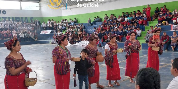 Conmemoran Día Internacional de la Alfabetización en Pachalum, Quiché