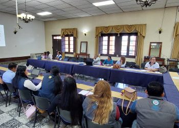 Revisión de las estrategias y acciones para la prevención de embarazos en adolescentes de Alta Verapaz