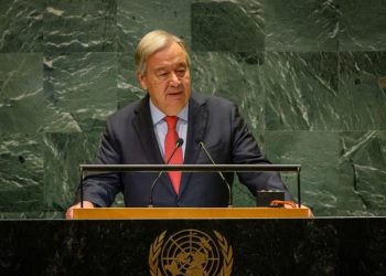 El secretario general de la ONU pinta un mundo sombrío si no se toman decisiones globales.