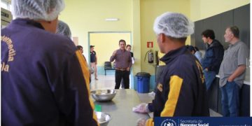 Autoridades de USAID visitan Casa Intermedia de la SBS. / Foto: SBS.