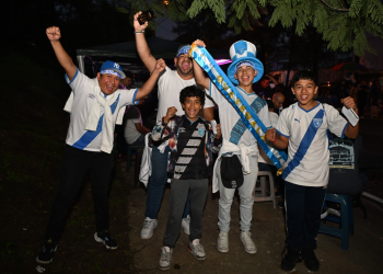 En imágenes | El color del Guatemala vs. Martinica