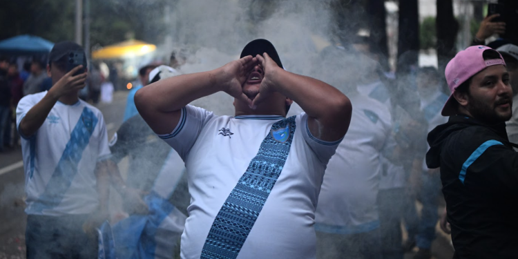 En imágenes | El color del Guatemala vs. Martinica