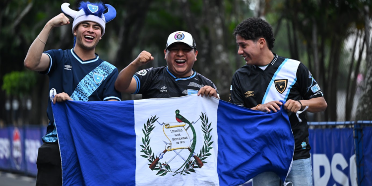 En imágenes | El color del Guatemala vs. Martinica
