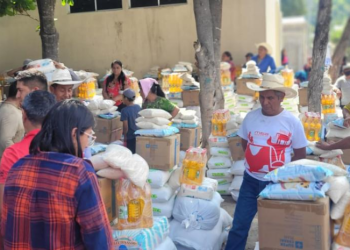 Distribuyen más de 12 mil raciones alimentarias en Quiché y las Verapaces