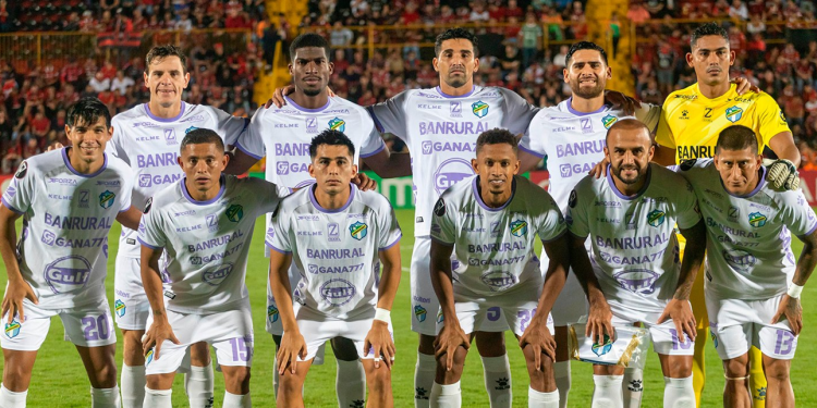 Comunicaciones enfrenta una semana decisiva en la temporada