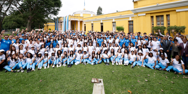 Juramentan a la delegación previo a los Juegos Deportivos Estudiantiles Centroamericanos 2024