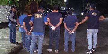 Allanan inmueble utilizado por pandilleros para desmantelar vehículos en zona 18