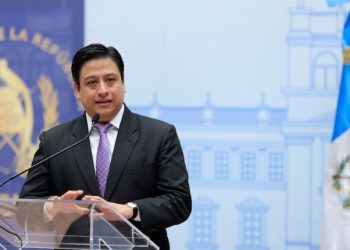 Comisionado nacional contra la Corrupción, Julio Flores. / Foto: Gilber García.