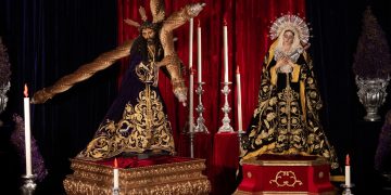 Consagradas imágenes de Jesús Nazareno de las Tres Potencias y Virgen de Dolores de la parroquia de la Santa Cruz. / Foto: DCA