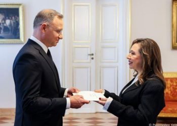 Embajadora de Guatemala presenta Cartas Credenciales al presidente de la República de Polonia