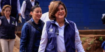 La vicepresidenta Karin Herrera participa en el lanzamiento del Quinto Censo de Talla, en Jutiapa.