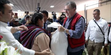 Gobierno ha beneficiado a más de 285 mil familias con raciones alimentarias