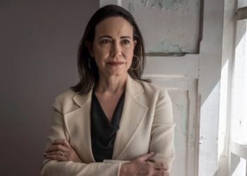 La lideresa venezolana, María Corina Machado, agradece a nueve países que rechazaron la orden de detención contra el excandidato Edmundo González. /Foto: EFE archivo