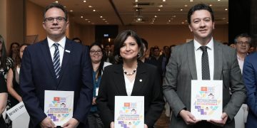 Actualizan Protocolo Nacional para la Recepción y Atención de Niñez y Adolescencia Migrante en Guatemala. /Foto: Vicepresidencia de la República.