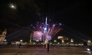 Acto de celebración de los 203 años de independencia. /Foto: Gilber García.