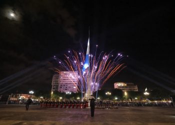 Acto de celebración de los 203 años de independencia. /Foto: Gilber García.