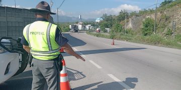 Provial atendió a guatemaltecos en la red vial del país. /Foto: Provial.