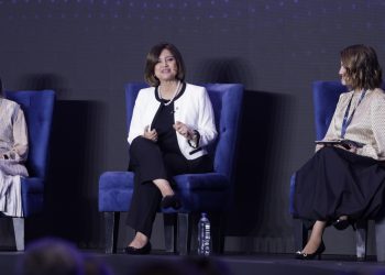 La vicepresidenta Karin Herrera participó en el XIX Congreso Industrial. /Foto: Dickéns Zamora.