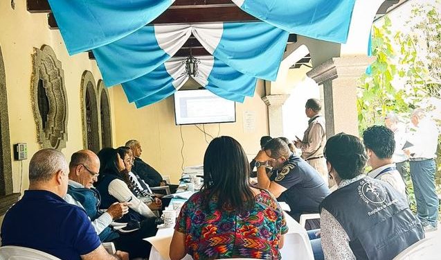 Seguimiento a las acciones contra el dengue y segunda fase de invierno en Sacatepéquez