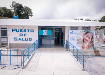 Puesto de Salud ubicado en la aldea Chugüexá II, Chichicastenango. / Foto: Noé Pérez.