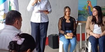 Exponen pinturas de jutiapanecos durante VIII Expo Pintura