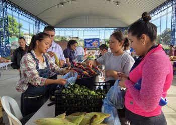La feria del agricultor llega a seis departamentos de Guatemala en septiembre
