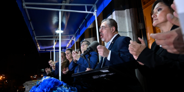 El presidente Bernardo Arévalo brindó un emotivo discurso desde el Palacio Nacional de la Cultura.