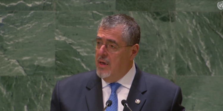 El presidente Bernardo Arévalo interviene en la Asamblea General de la ONU.
