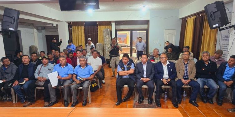 Mesa técnica para abordaje del cierre del relleno sanitario en San Pedro Sacatepéquez