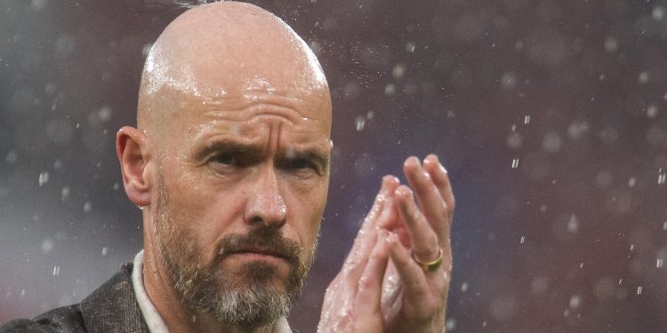 El Manchester United despide a Ten Hag