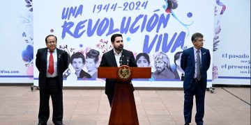 Autoridades informan sobre las actividades para conmemorar el Día de la Revolución