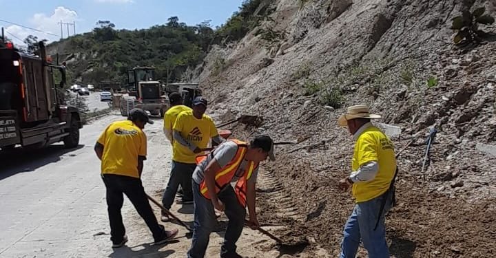 Trabajos en el kilómetro 61 de la ruta al Atlántico. / Foto: CIV.