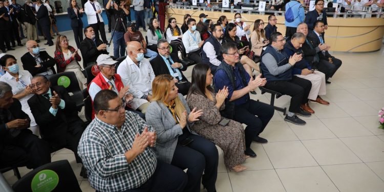 Con la modernización de los servicios se busca innovar y agilizar la atención para los jubilados y pensionados del IGSS. / Foto: IGSS.