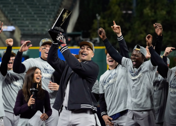 Tras 15 años de ausencia, los Yankees regresan a la Serie Mundial