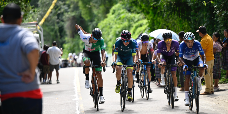 Vuelta a Guatemala 2024: un recorrido que transforma kilómetros en emoción y nos une en un solo latir