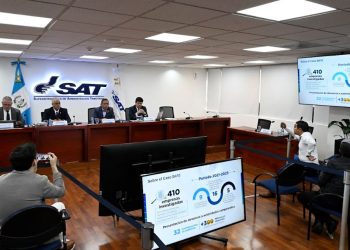 Conferencia de prensa SAT