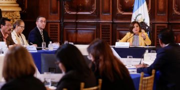 La vicepresidenta Karin Herrera preside reunión de Conasan en la que se aprobó el Plan Interinstitucional para el Abordaje Municipal de la Desnutrición Aguda.