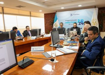 Evaluarán idoneidad de 18 aspirantes al Directorio de la SAT. / Foto: Minfin.