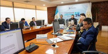 Evaluarán idoneidad de 18 aspirantes al Directorio de la SAT. / Foto: Minfin.