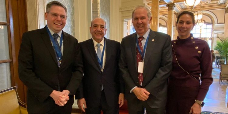 Asistentes a la reunión en el BID presentaron las oportunidades de inversiones en sus respectivos países.