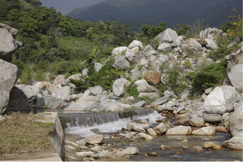 Las bocatomas de riego artesanales beneficiarán a familias de Río Hondo, Zacapa