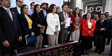 Dan dictamen favorable a la iniciativa de la ley que previene y sanciona trata de menores en el sistema penitenciario . / Foto: Álvaro Interiano.