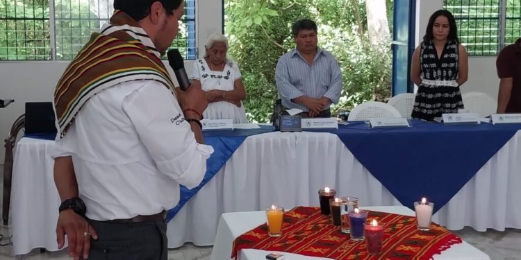 La más reciente Mesa Técnica para la Revitalización del idioma Itza´ se desarrolló en agosto. / Foto: archivo MCD